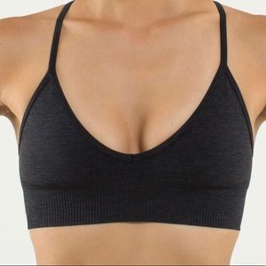 SOLD - Lulu ebb to street bra